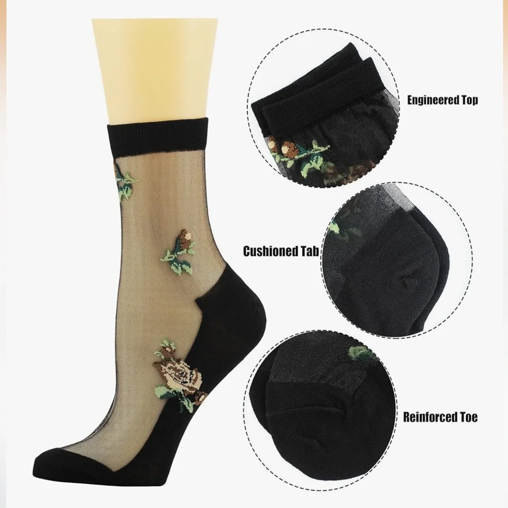 🆕 Floral Embroidered Sheer Ankle Socks - Black